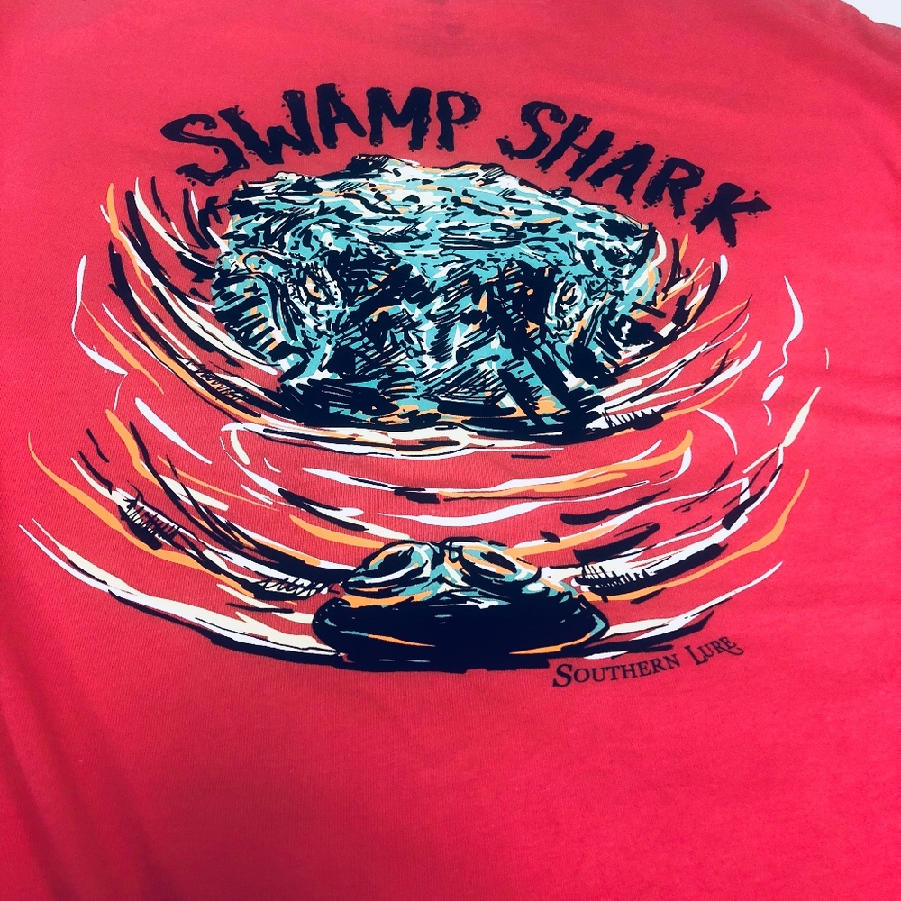 NWT Southern Lure Preppy S/S T-Shirt Size Medium